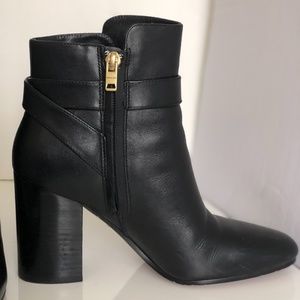 Like New Coach Black Leather Ankle Boots Sz 5.5